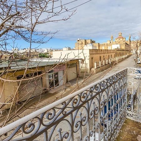 Bed and Breakfast Mizzi 87 Victoria Exterior foto